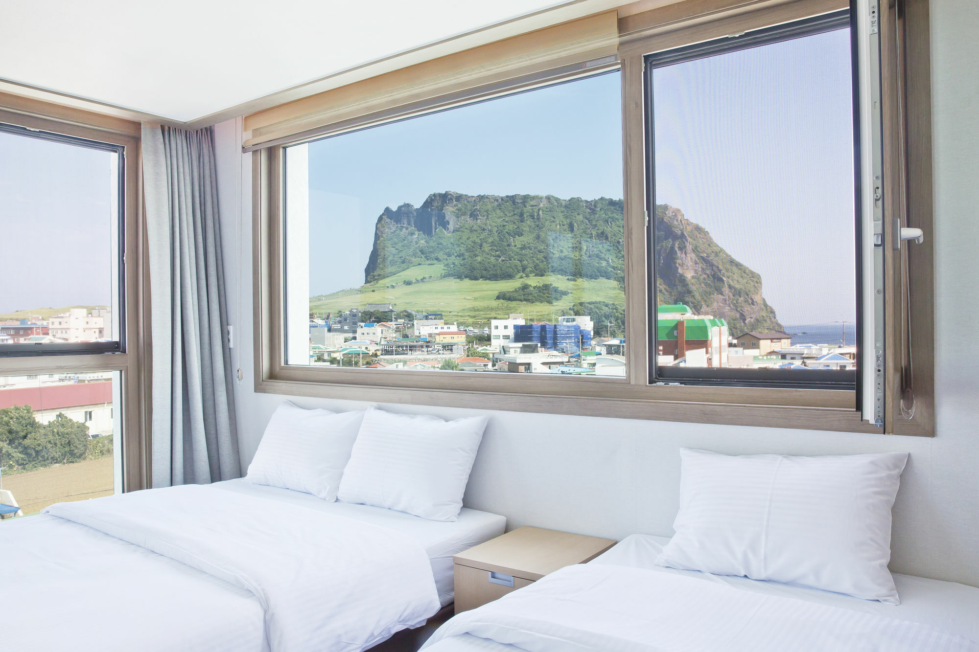 Sunrise Hotel Seongsan Сеогвипо Екстериор снимка