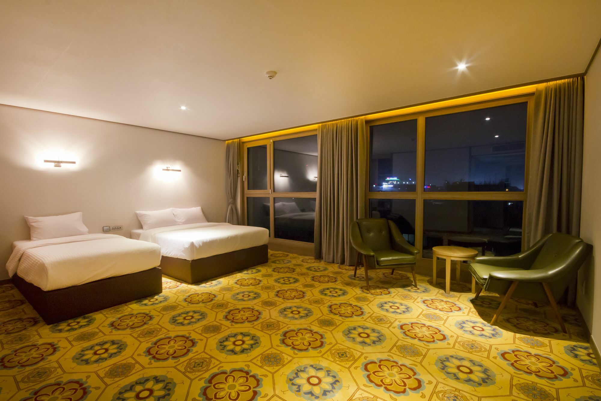 Sunrise Hotel Seongsan Сеогвипо Екстериор снимка