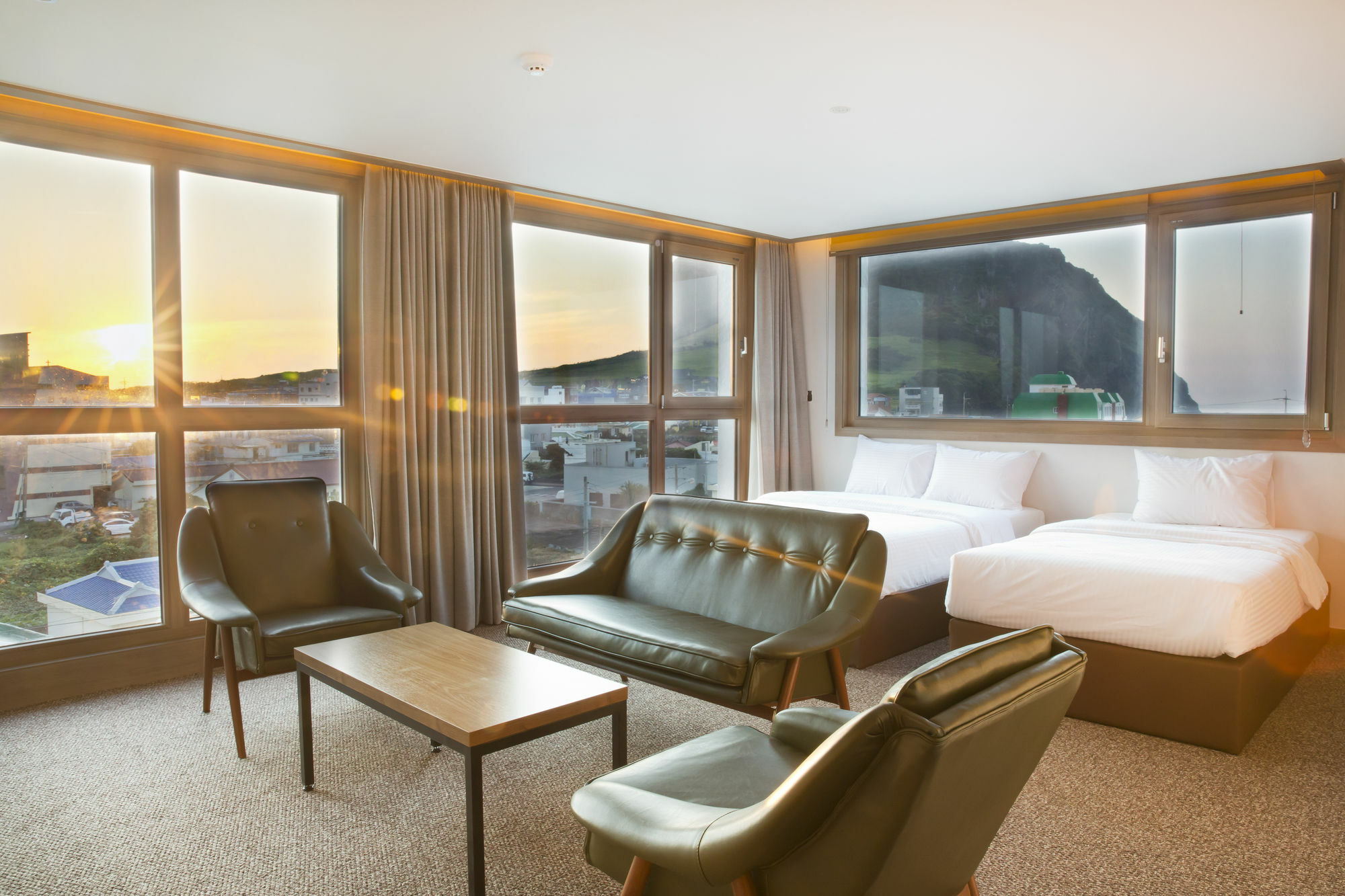 Sunrise Hotel Seongsan Сеогвипо Екстериор снимка