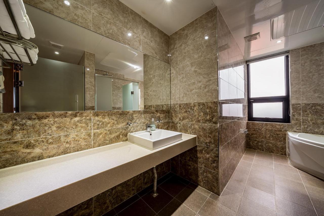 Sunrise Hotel Seongsan Сеогвипо Екстериор снимка