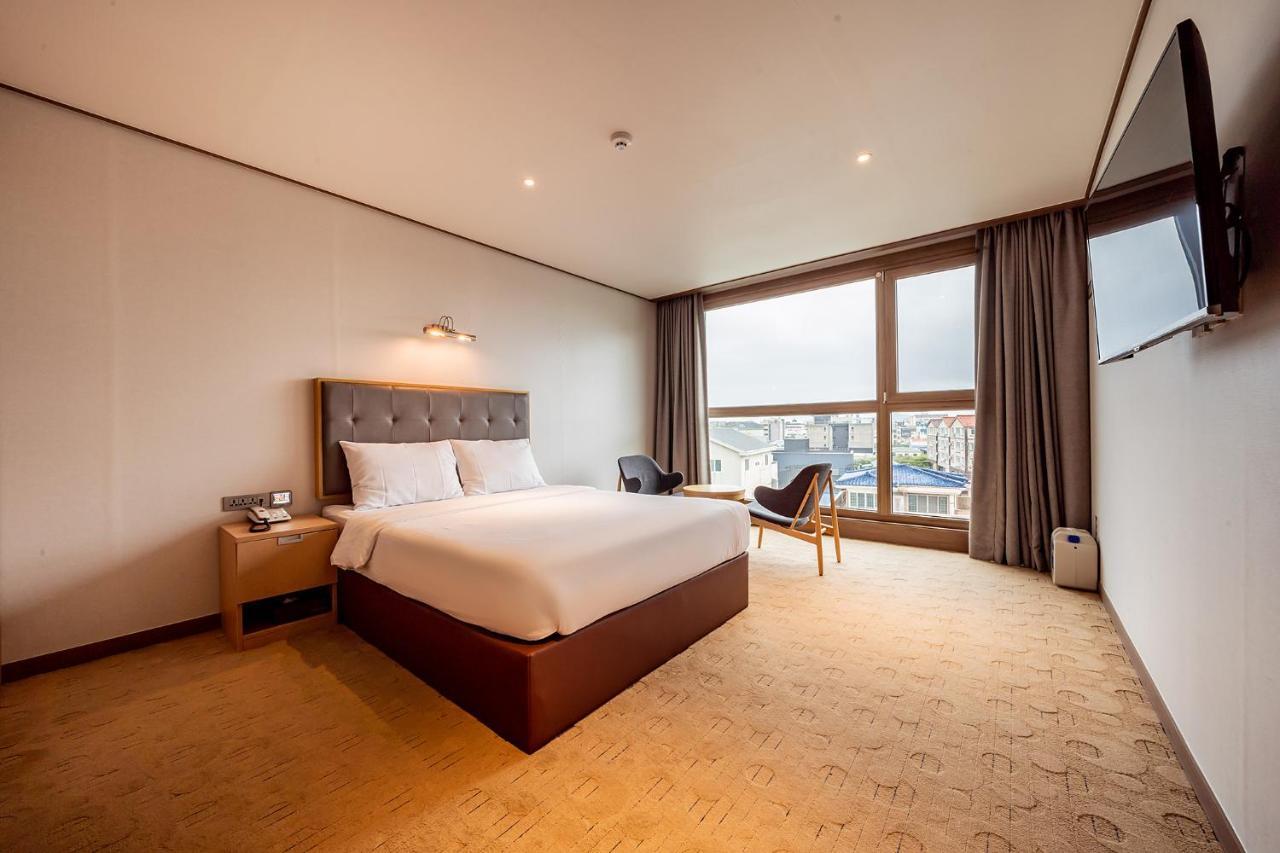 Sunrise Hotel Seongsan Сеогвипо Екстериор снимка