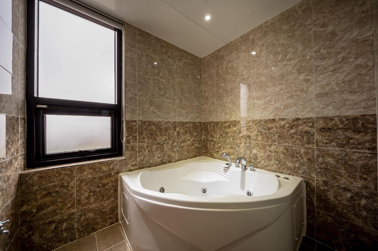 Sunrise Hotel Seongsan Сеогвипо Екстериор снимка
